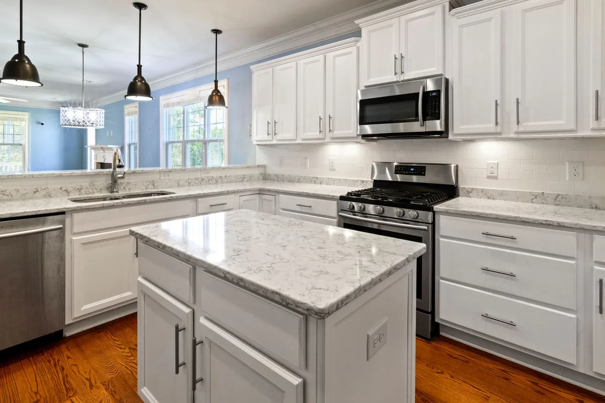 Filth & Squalor Cleanup in Shady Shores, TX
